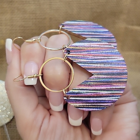 MICRO STRIPE WOOD AND RING DROP EARRINGS - Picture 4 of 8